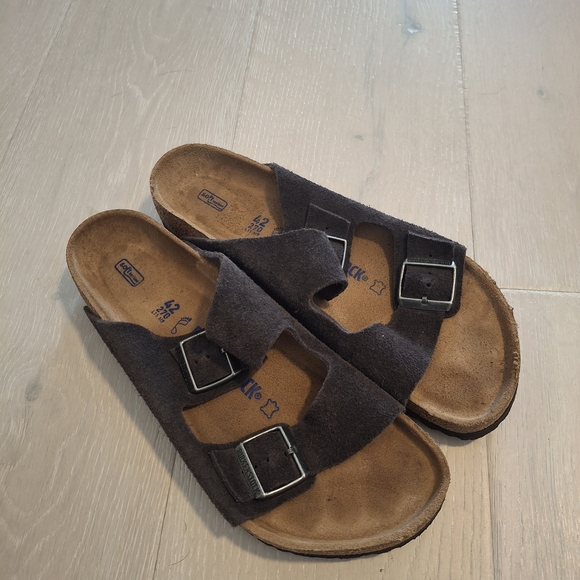 Birkenstock Brown Sandals - Picture 1 of 4